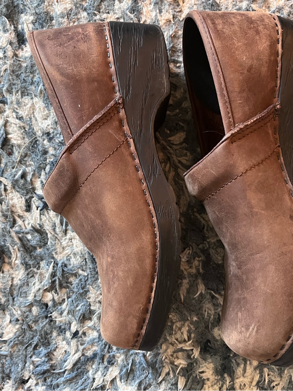 LLBean Clogs - Picture 3 of 5